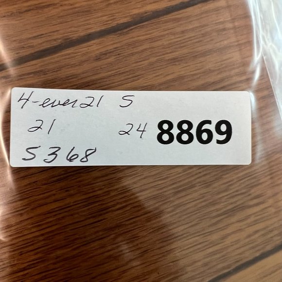 Forever 21 Graphic Pocket T Shirt Adult Size S Black - Picture 7 of 7